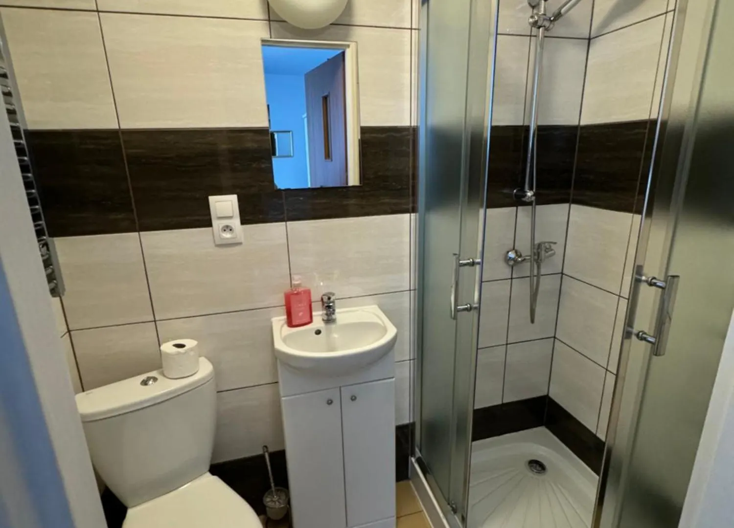 Pokoje I Apartamenty Pod Wyciagiem Karpacz Apartment